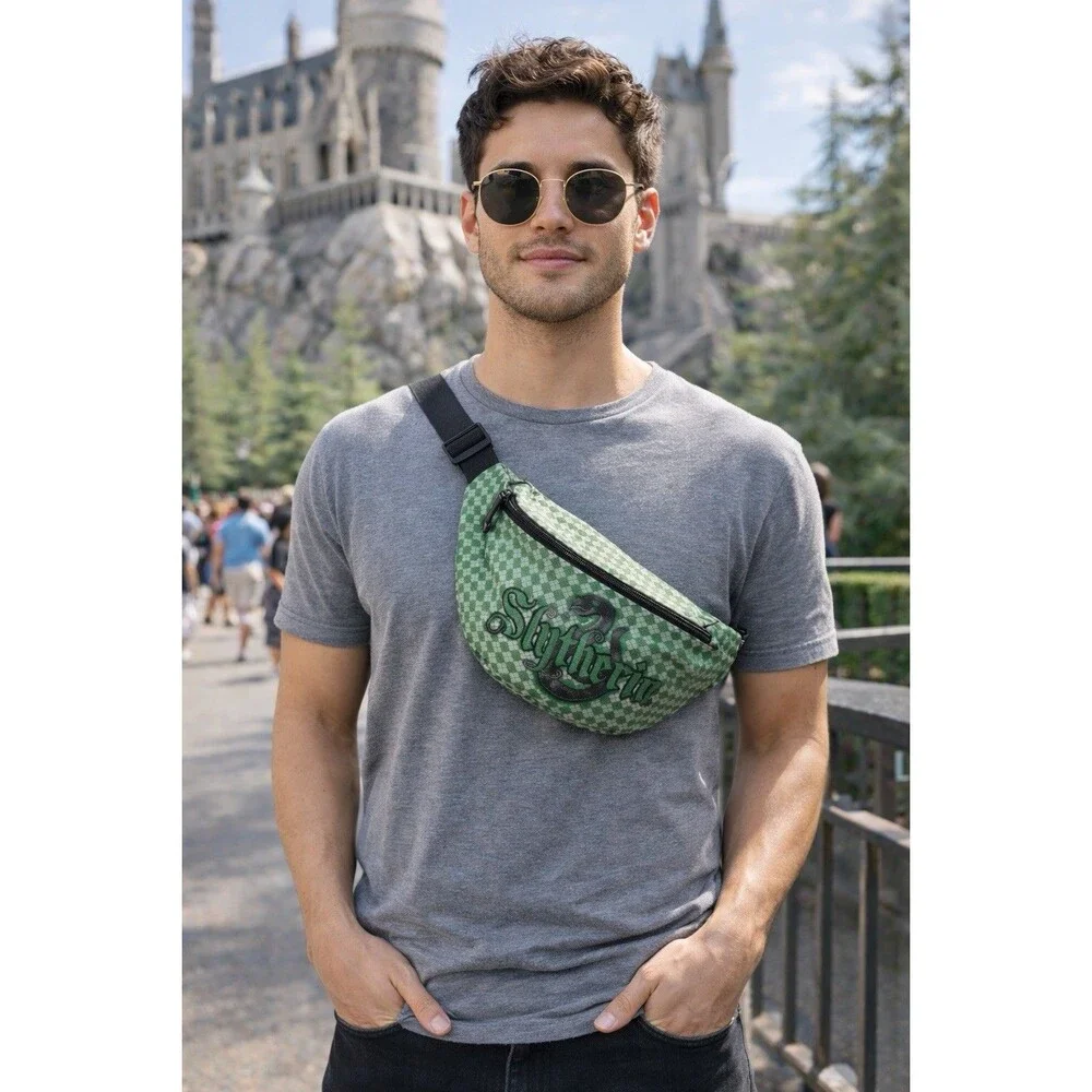 Harry‎ Potter Slytherin Fanny Pack Mens Waist Bag Green Checkered Logo Belt Bag